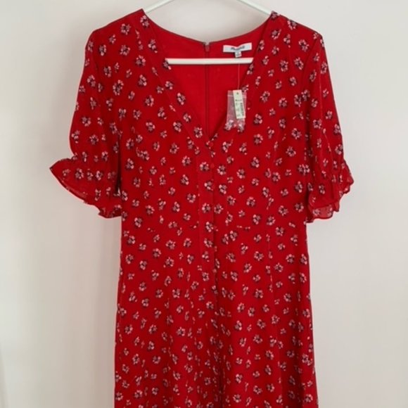 Red Silk Ruffle-Sleeve Button-Front Dress - Picture 6 of 7